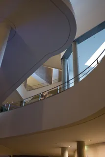 建筑,建筑结构,低角度视图,建筑,建筑外观,栏杆,无人,现代 建筑,建筑结构,低角度视图,建筑,建筑外观,栏杆,无人,现代