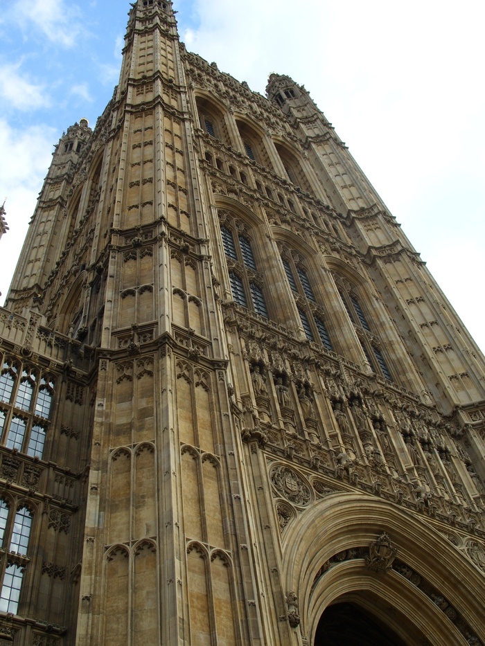 威斯敏斯特，威斯敏斯特宫，建筑，建筑，英格兰，低角度视图，建筑结构，建筑外观