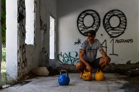 壶铃,壶铃,壶铃训练,壶铃举重,壶铃训练器,crossfit,grunge,穴居人训练 壶铃,壶铃,壶铃训练,壶铃举重,壶铃训练器,crossfit,grunge,穴居人训练