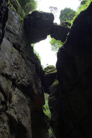 broad brook clammy，allgäu，clammy，broad brook，kleinwalsertal，river，bach，rock