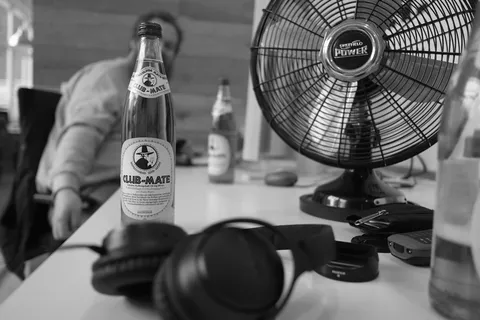 德国、汉堡、clubmate、startup、work、office、black and white、agency