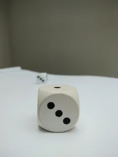 插座、立方体、工作室快照、室内、复制空间、特写、单个对象、艺术文化和娱乐