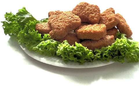 熟的,绿色,蔬菜,鸡块,家禽,肉,食品,家禽,肉 熟的,绿色,蔬菜,鸡块,家禽,肉,食品,家禽,肉