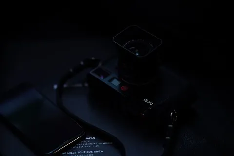 黑色数码相机,电子产品,相机,手机,手机,pc,电脑 黑色数码相机,电子产品,相机,手机,手机,pc,电脑