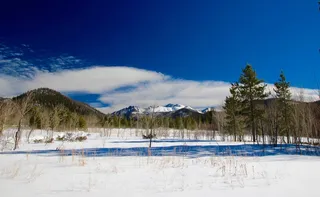 雪，山，湖，天空，冰，冬天，寒冷，树