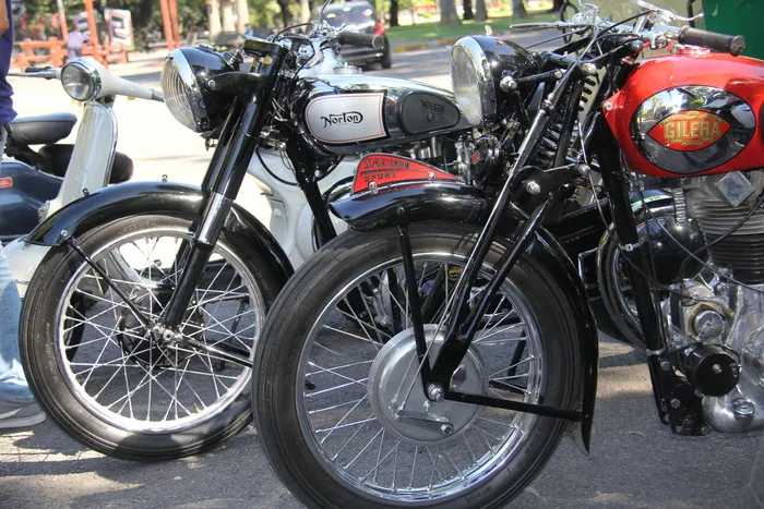 moto、gilera、norton、车辆、摩托车、交通工具、交通方式、陆地车辆