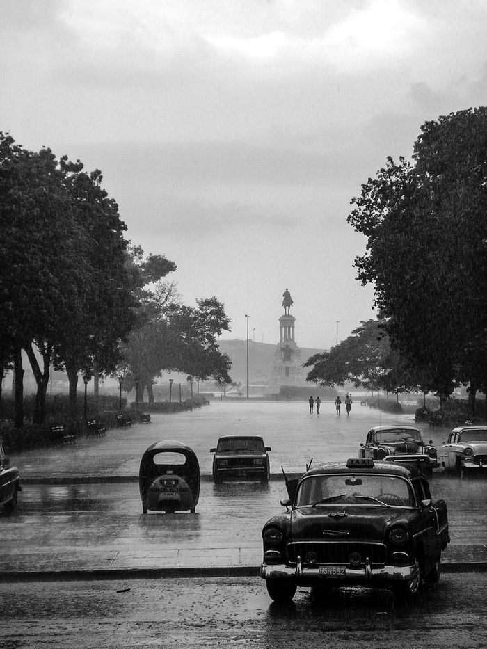 车辆，道路，下雨，古巴，雷雨，汽车，下雨，黑白