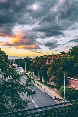 灰云水泥路照片