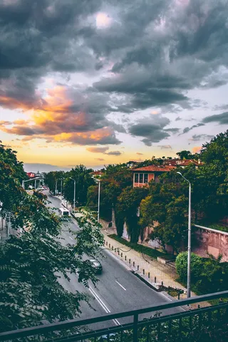 灰云水泥路照片