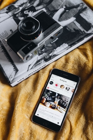 Instagram Book和老式相机上的生活
