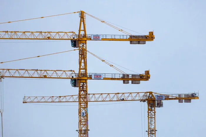 起重机，baukran，起重机驾驶室，建造，现场，施工工作，装载起重机，起重起重机