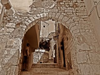 人，站着，小巷，老，房子，建筑，深褐色，建筑