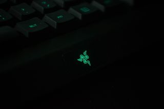 键盘，电脑键盘，电子，电脑，电脑硬件，硬件，游戏，剃须刀