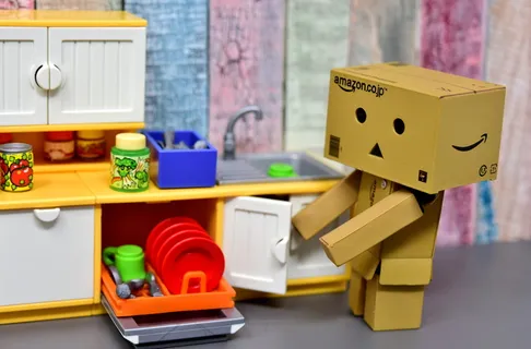 特写照片，亚马逊danbo，danbo，人物，厨房，家政，搞笑，玩具