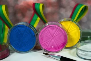 化妆，狂欢节，愚人时光，流光，画笔，五颜六色，静物，没有人