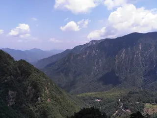 绵延、宁静、山峦、云朵、山脉、山脉、景观