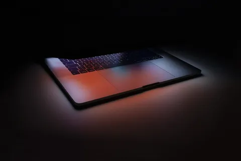 MacBook Pro MacBook Pro