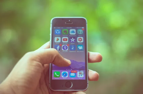 人，按住，打开空格，灰色，iphone 5，5s，应用程序，io