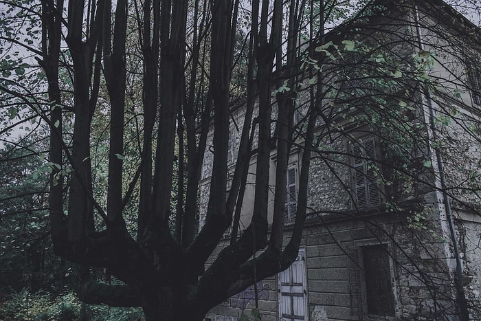 法国，艾克斯-莱斯-班斯，乌贝克斯，城市，探索，城市探索，维尤，老