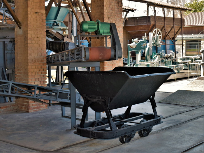 货车、旧工厂、工业、建筑、砖厂、修复、再利用、博物馆