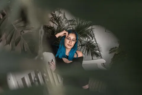 蓝色头发的女人 蓝色头发的女人