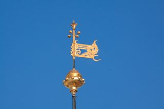 风向标，镀金，金色，翅膀，金色，蓝色，晴空，天空