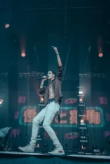 人、人、歌手、音乐会、音乐、乐队、声音、麦克风 人、人、歌手、音乐会、音乐、乐队、声音、麦克风