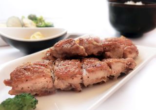 排，铁板烧，鸡肉，肉，鸡肉排，鸡肉，肉，餐饮，圆盘