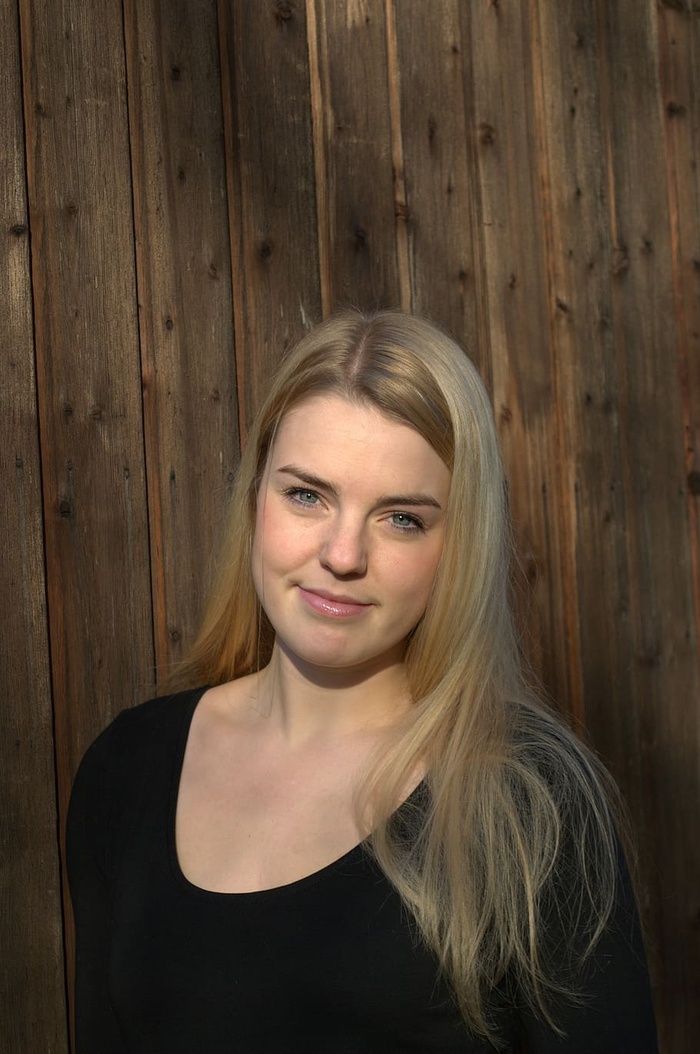 超高速超高速金发只有一个女人长发只有女人