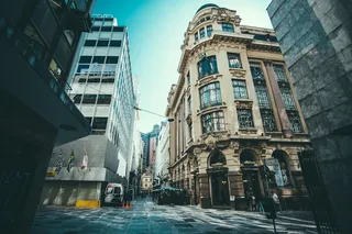 城市，汽车，道路，交通，建筑设计，建筑，建筑，繁忙