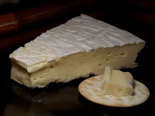 brie de meux，奶酪，奶制品，食品，配料，食用，零食，美味
