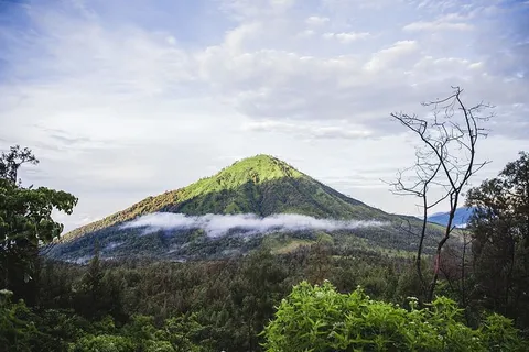 危地马拉多云的一座山 危地马拉多云的一座山