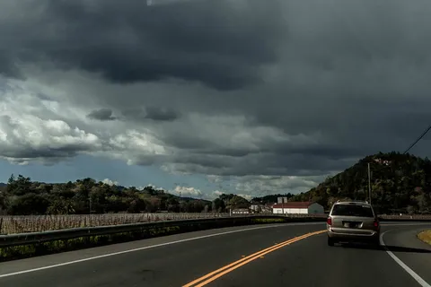 纳帕，美国，风暴，来袭，道路，山谷，云天，交通