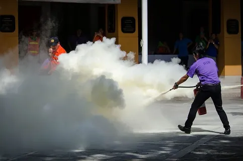 训练日的灭火器