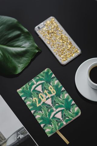 2018年日历议程黑表顶视图