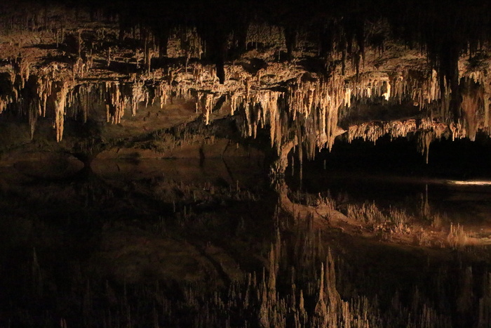 全景、灯光、水、风景、景观、鲁雷洞穴、洞穴、洞穴