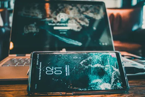 计算机、电话、工作区、工作流、桌面、桌面和电话、带电话的桌面和ID