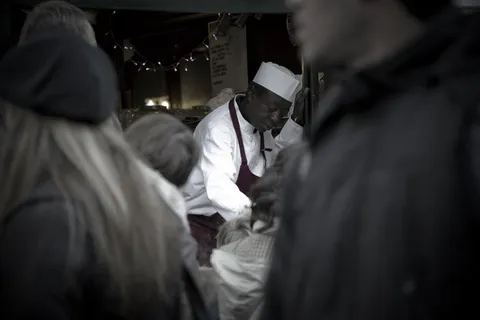 巴黎，法国，圣心教堂，贝克教堂，圣心教堂，男人，职业，真人