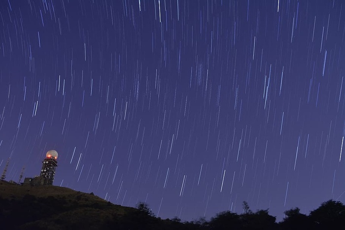 时间摄影，剪影，塔，树，星空，香港，星际轨道，星星