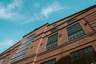 建筑物低角度摄影