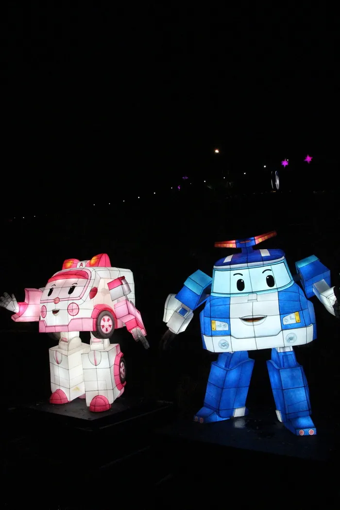 角色、poly、robocar poly、light、cute、toy、Editive、spaceship