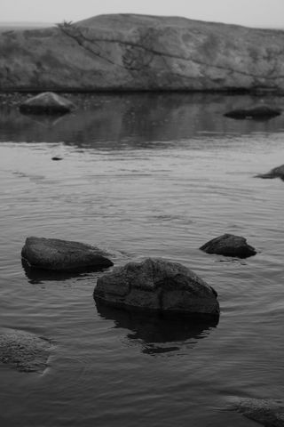 石头，水，静止，平静，宁静，和平，禅宗，涟漪