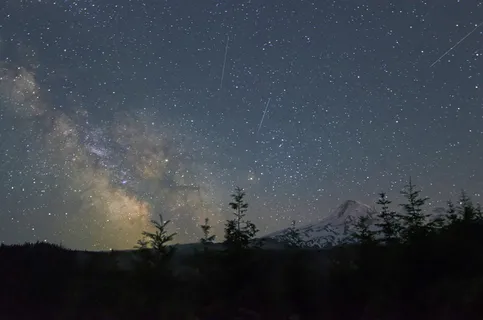 夜晚的银河 夜晚的银河