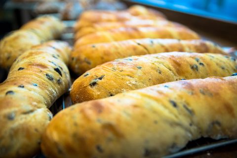 面包，面包房，棍子，脆皮，淀粉，厨房，食品和饮料，食品