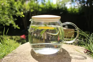 茶，冲剂，水果，水，薄荷，柠檬，水果水，薄荷，水