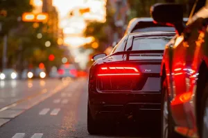 汽车，车辆，旅行，街道，道路，旅行，障碍，灯光