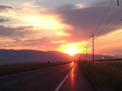 日落，路，山，国，天，云天，交通，前进的道路