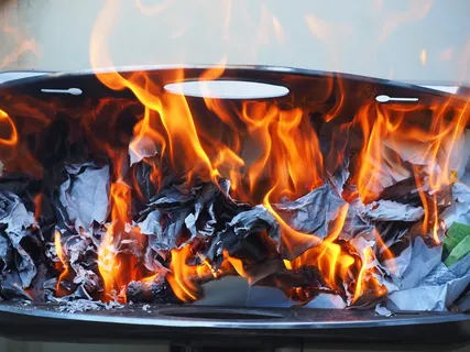 火、燃烧、火焰、灰烬、纸张燃烧、切碎、烧烤、热