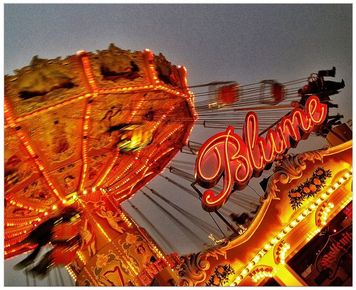 民俗节、年市场、狂欢节、彩色、彩色、dom、旋转木马、骑行