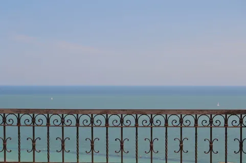 意大利，托瑞·迪·帕尔梅，海景，水，全景，天际线，地平线，线条